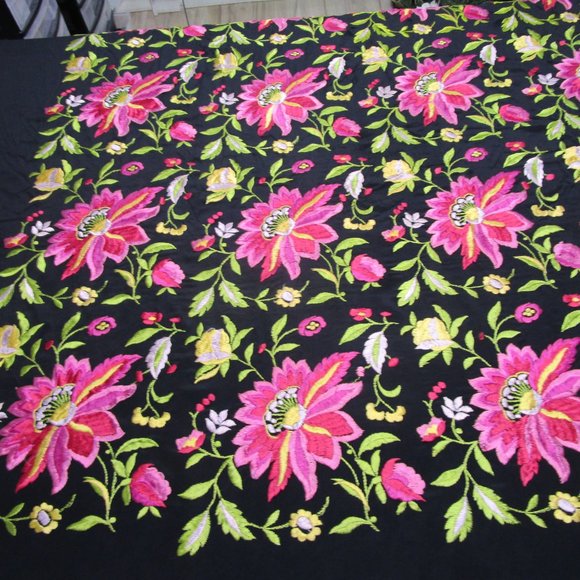 1920s Knotted Fringe Silk Shawl Piano Scarf Black Fuchsia Pink Flowers - Picture 7 of 10